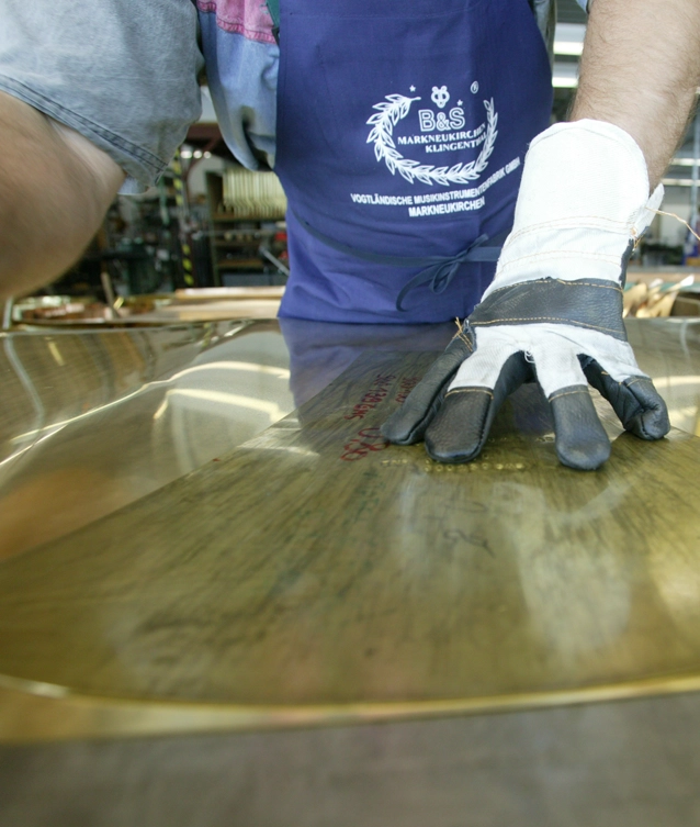 Savoir-faire - Découpe du pavillon